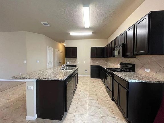 5th image of 1714 Atlantica St