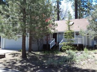 42343 Paramount Rd, Big Bear Lake, CA 92315