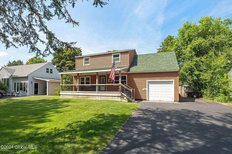 3rd image of 1032 Peter Road
