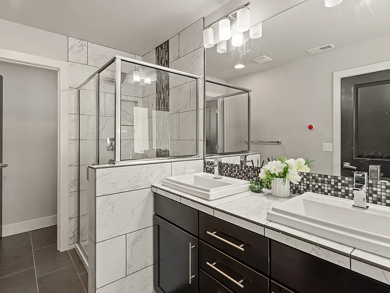 1407 183rd St SW — Photo 10