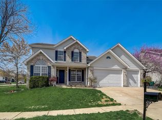779 Summer Top Cir, Fenton, MO 63026