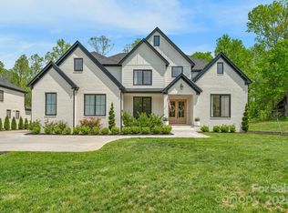 2165 Country Club Rd, Lincolnton, NC 28092