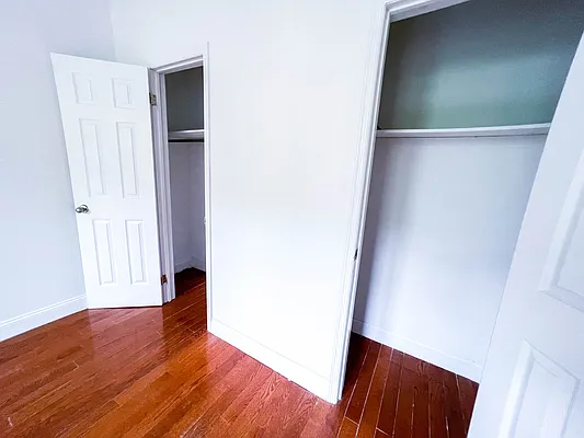 Rented by Voro New York | media 20