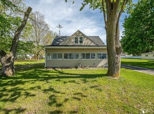 903 W Russell Rd, Tecumseh, MI 49286