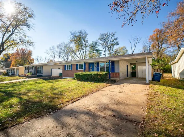 333 Fairview Ct, Ballwin, MO 63021