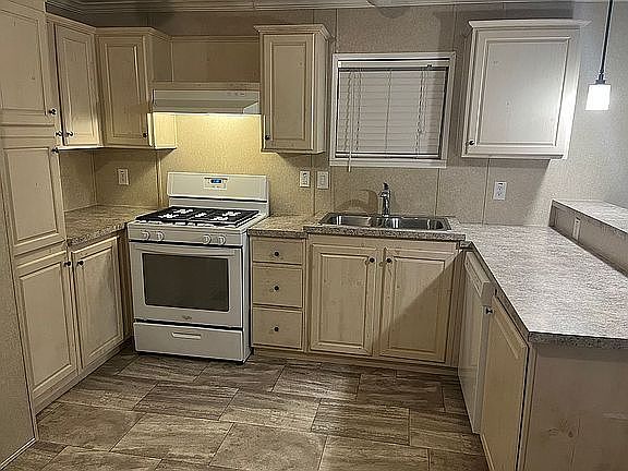 3768 Juniper St #173, photo 4