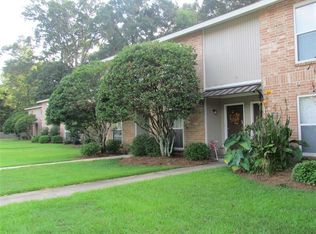 16161 Tiger Bend Rd, Baton Rouge, LA 70817