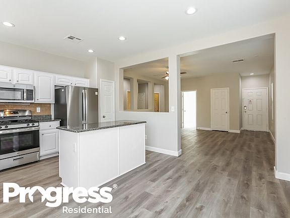 5th image of 3812 Prairie Orchid Ave