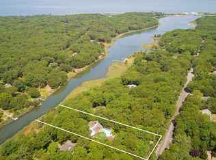 14 Fenmarsh Rd, East Hampton, NY 11937