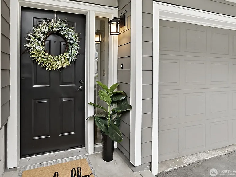 16125 Juanita Woodinville Way NE — Photo 2