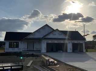 202 Majestic Rd NW, Rochester, MN 55901