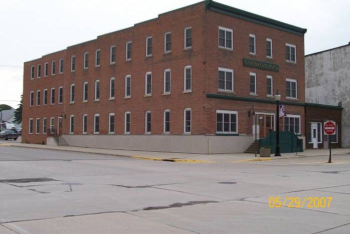 Commercial House Apts