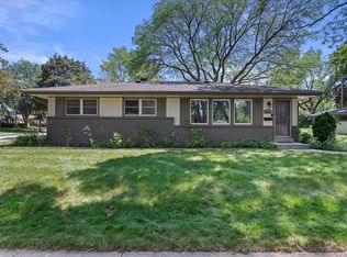 4924 N 110th St, Milwaukee, WI 53225