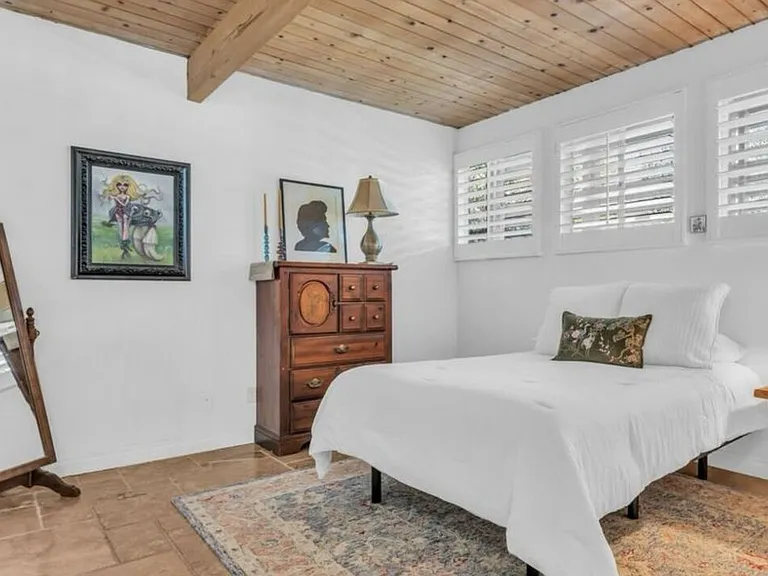 817 N Via Monte Vis — Photo 12