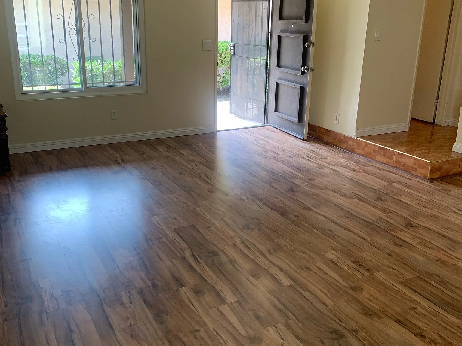 439 Bluffview Road - 1 — Photo 2