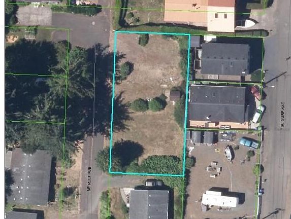 5th image of 208 SE Reef Ave