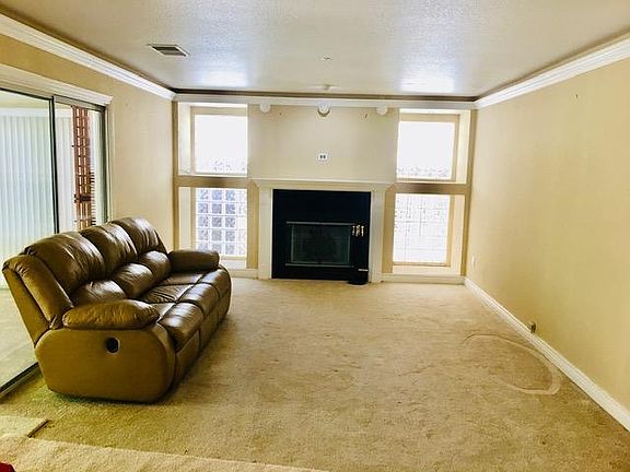 5th image of 4445 Alvarado Blvd