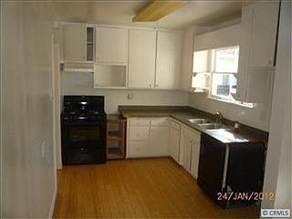 3rd image of 14120 Dittmar Dr