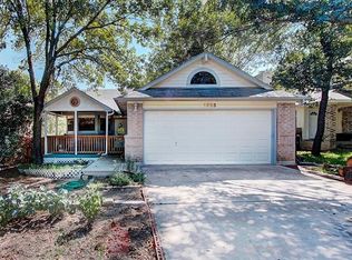 1325 E Logan St, Round Rock, TX 78664