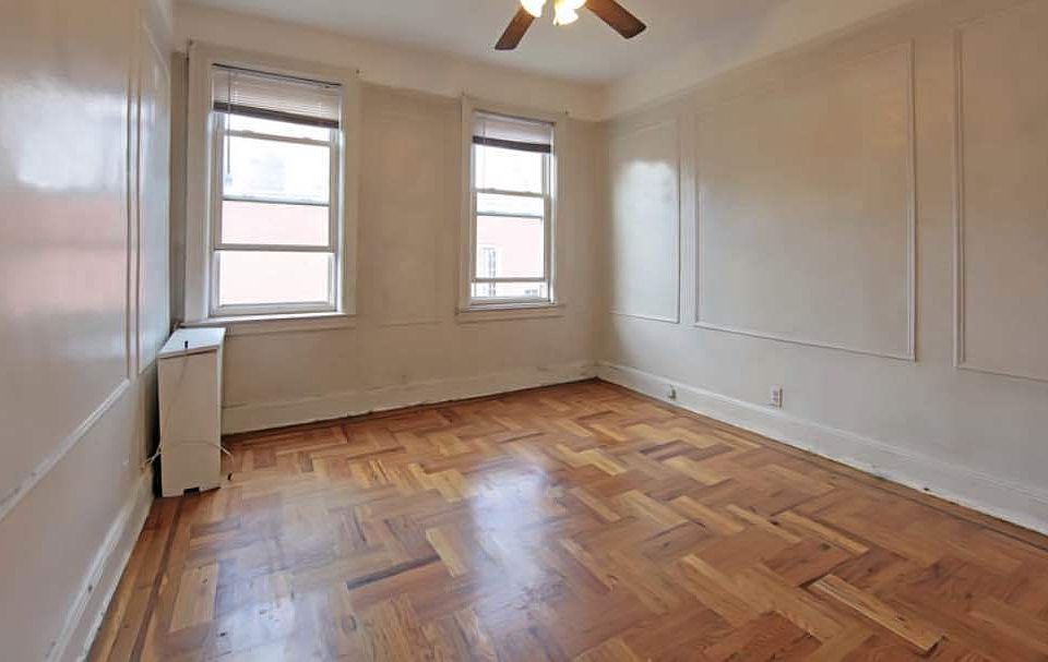1st image of 3937 50th Ave