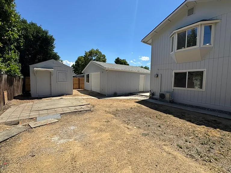 281 Arnwood St — Photo 17