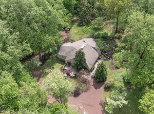 5939 Honey Hollow Rd, Doylestown, PA 18902