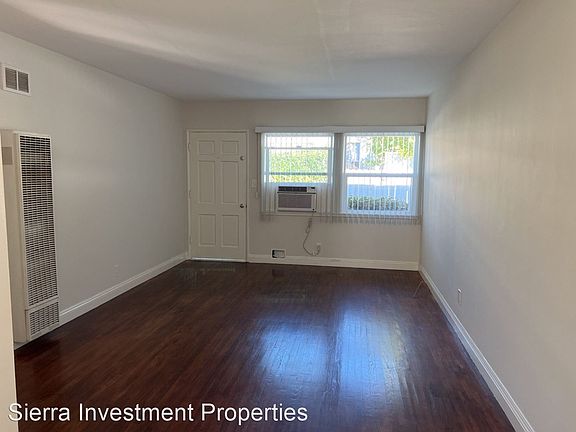 2nd image of 1706 N Hollywood Way Unit B