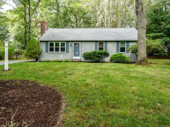 41 Bridle Path, Marstons Mills, MA 02648