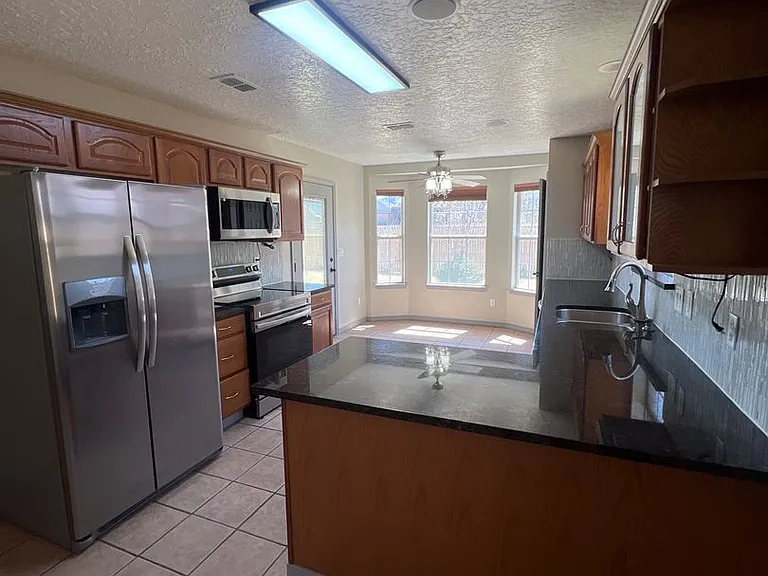 3709 Benjamin Davis Dr — Photo 9