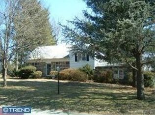 2700 Dorp Ln, East Norriton, PA 19401