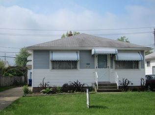 28948 Forest Grove Rd, Eastlake, OH 44095