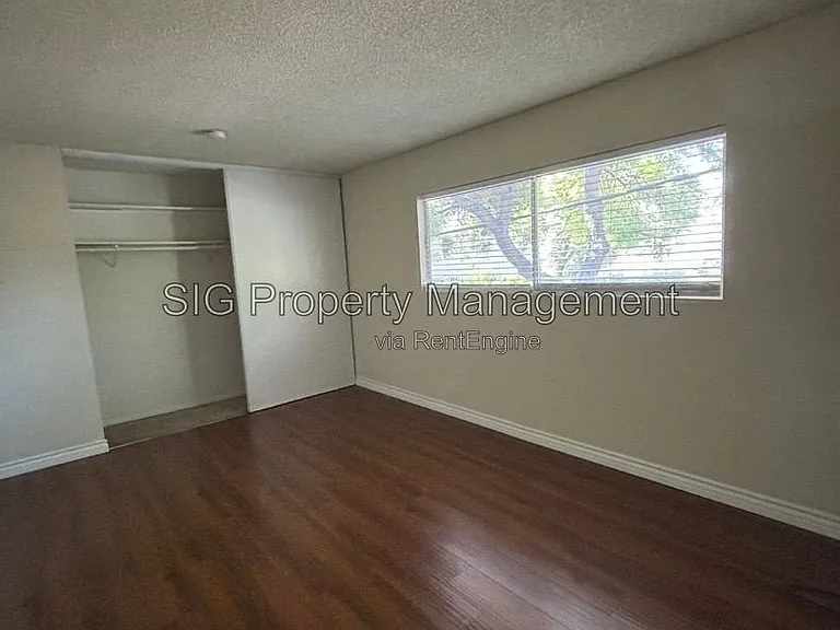 5307 Lincoln Ave #4 — Photo 10