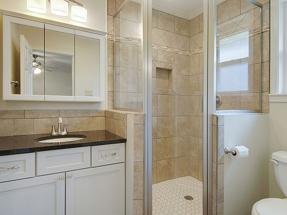 5th image of 1615 St Charles Street
