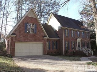 7905 S Bridgewater Ct, Raleigh, NC 27615