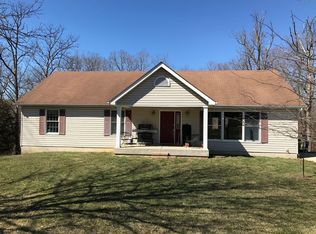 25921 Dogwood Ridge Ct, Warrenton, MO 63383
