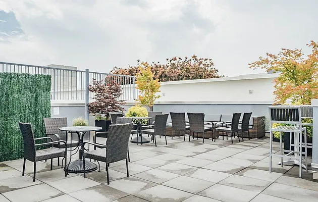 Rented by Carnegie Management Inc | media 19