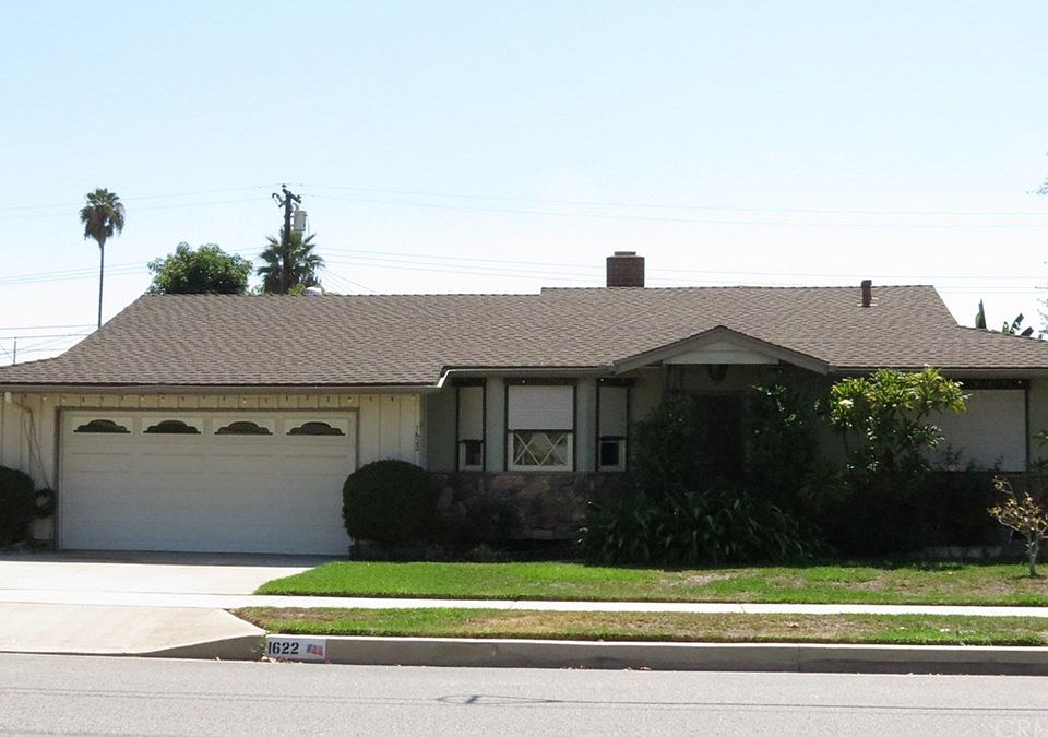 1st image of 1622 S California Ave