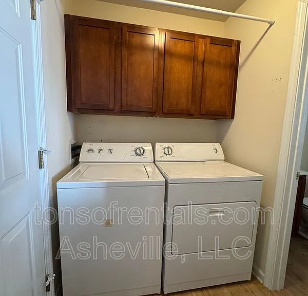 85 Farington Cir — Photo 10