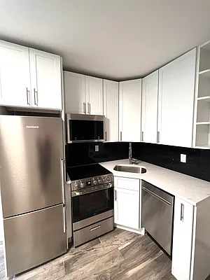 Rented by Best Apartments North Inc | media 9