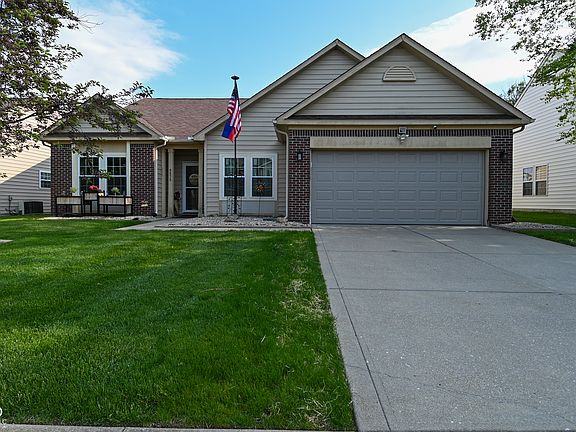 2nd image of 9675 Stonewall Ln