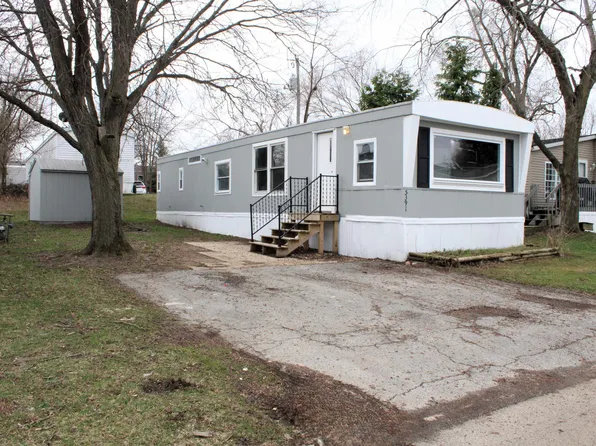 5391 Granite St, Loves Park, IL 61111