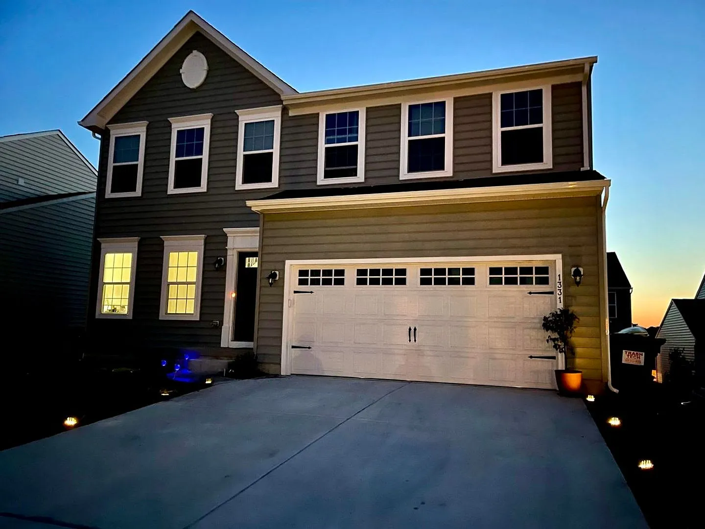 Middletown single family home - 4 bedrooms, 3.5 baths in High Hook Farms — Photo 2