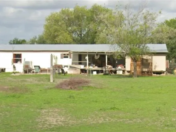21509 N Val Verde Rd, Edinburg, TX 78542