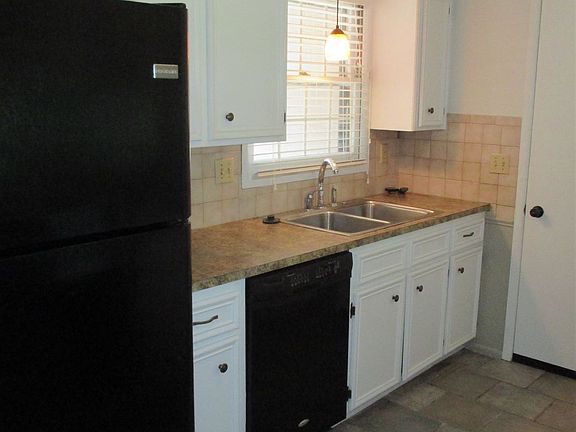 8516 Arthur Circle, Kitchen (1)