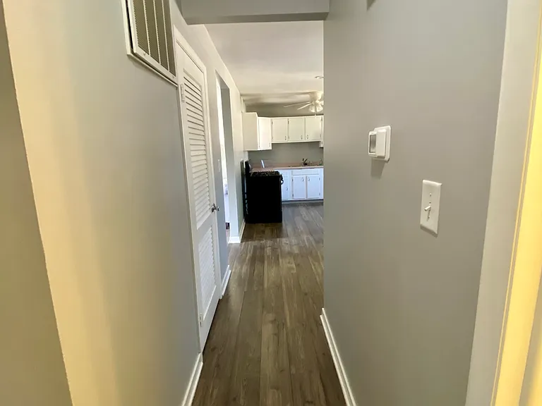 9315 Ellen Dr — Photo 11