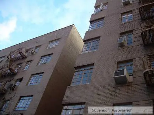 Rented by Sovereign Associates | media 49