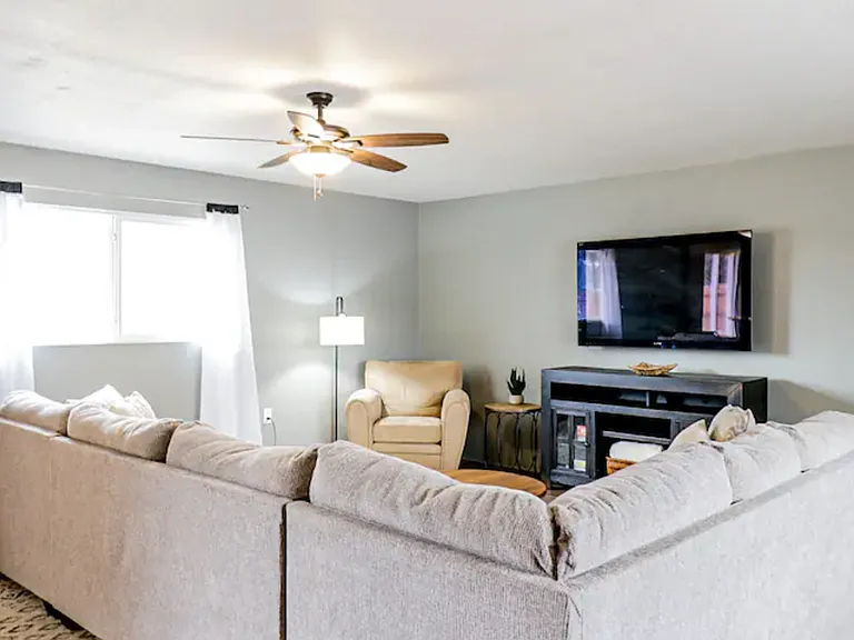 3279 SW Pumice Pl — Photo 5