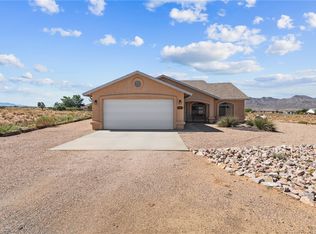 9575 N Saddleback Cir, Kingman, AZ 86401
