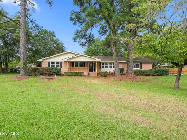 1413 Phillips Avenue, New Bern, NC 28562