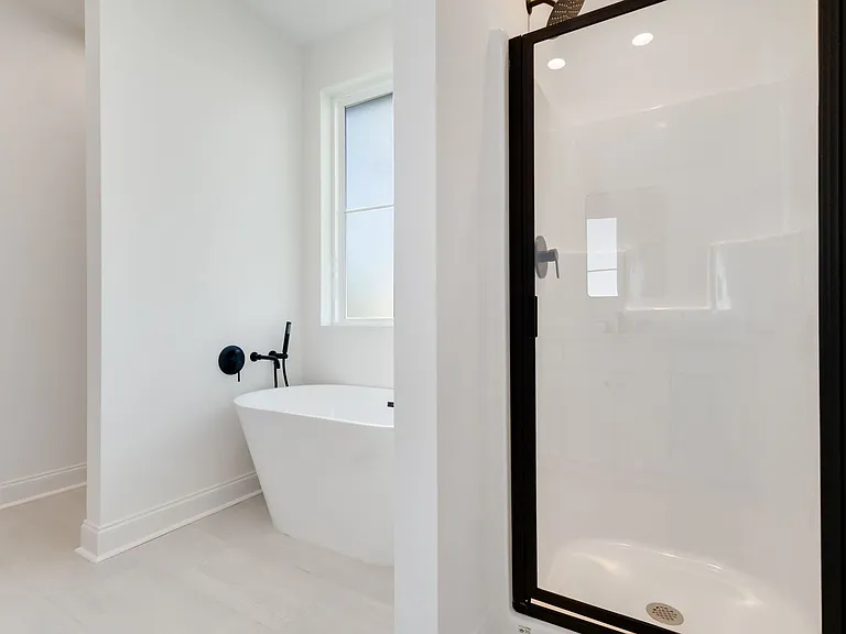 204 Benson Grove Dr — Photo 11